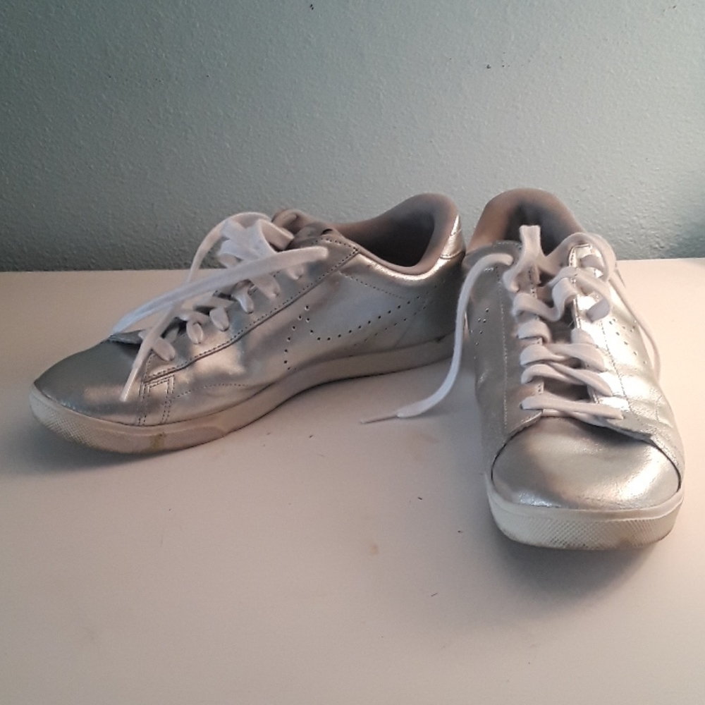 Silver Nike blazers